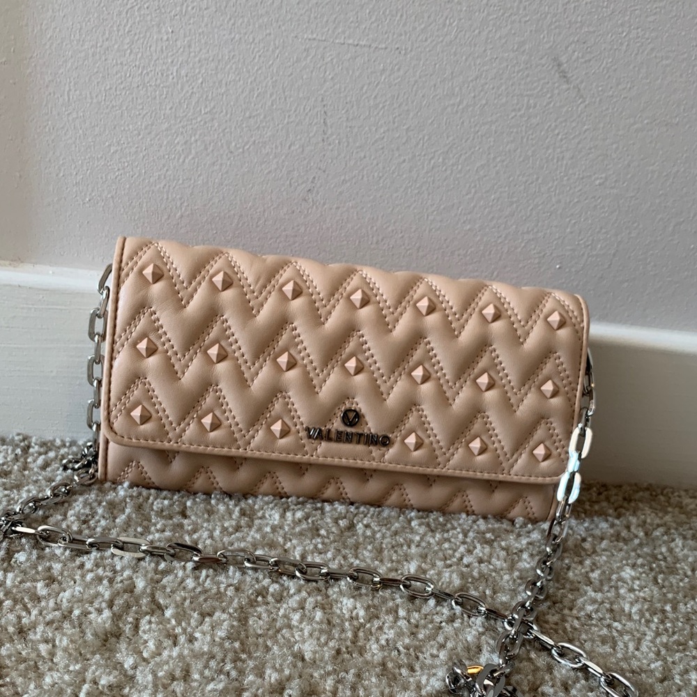 Nude Mario Valentino Clutch